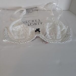 Victoria's Secret White Lace Bra with Black Polka Dots